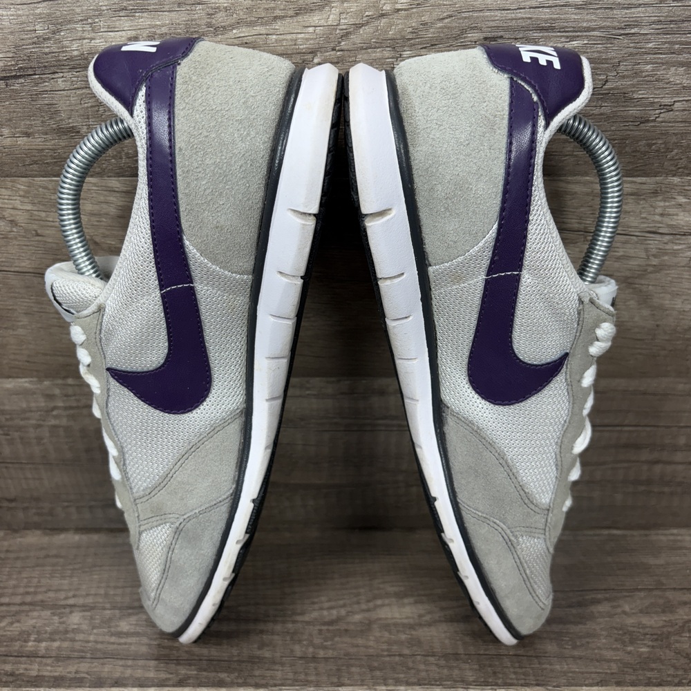 Nike Eclipse Gray Purple Womens US Size 8 EUR 39 324857-052 Sneakers - Picture 5 of 9